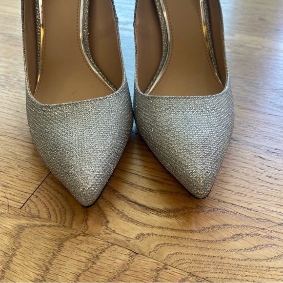 Badgley Mischka heels size 7 - Picture 5 of 9